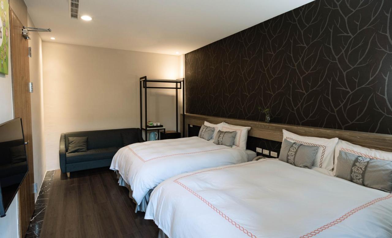 Tianli Hotel Тайнань Екстер'єр фото
